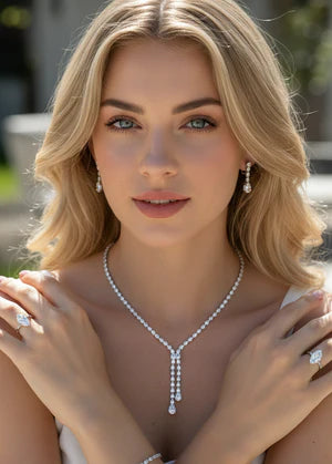 Elegant Teardrop Crystal Jewelry Set