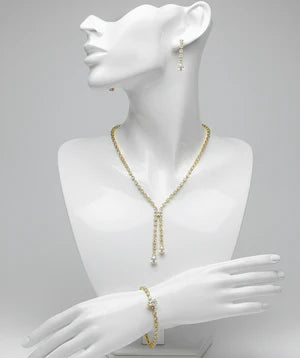 Elegant Teardrop Crystal Jewelry Set